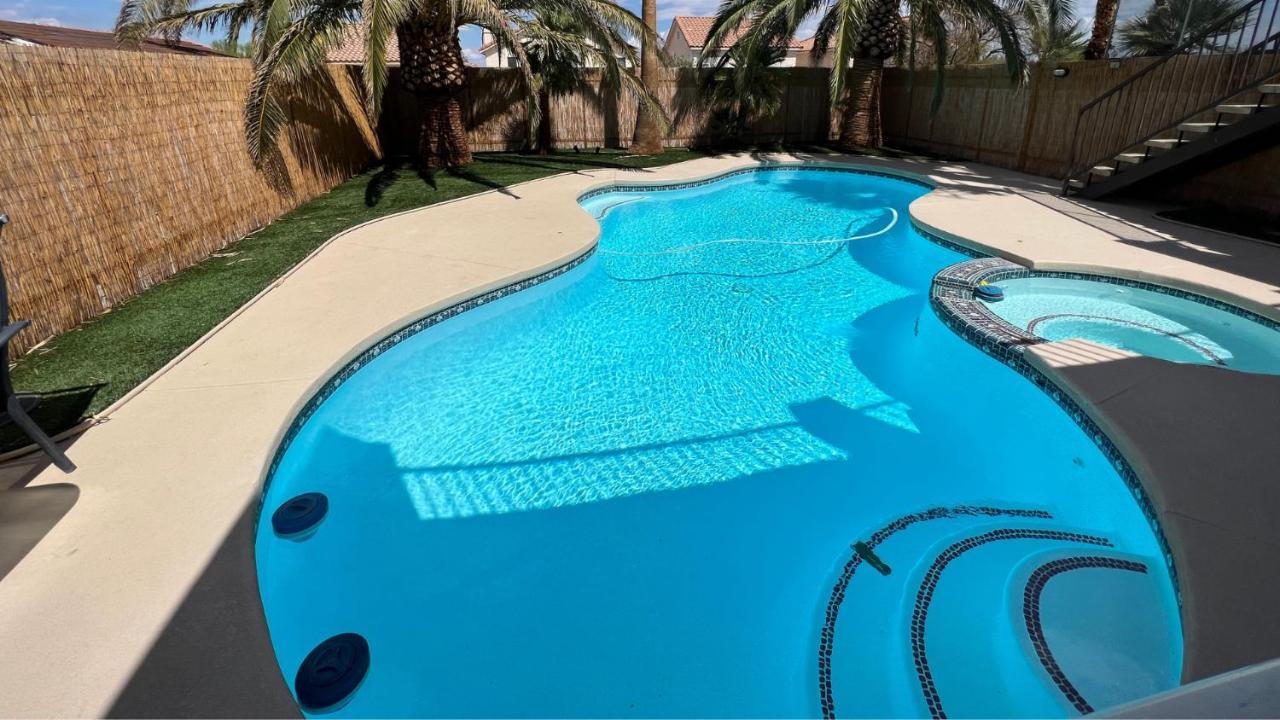 Caramelize Life With A Stay At 908 Carmel Shores Las Vegas Exterior foto