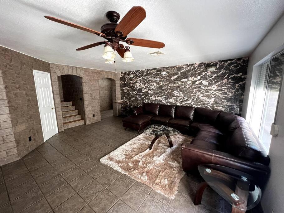 Caramelize Life With A Stay At 908 Carmel Shores Las Vegas Exterior foto