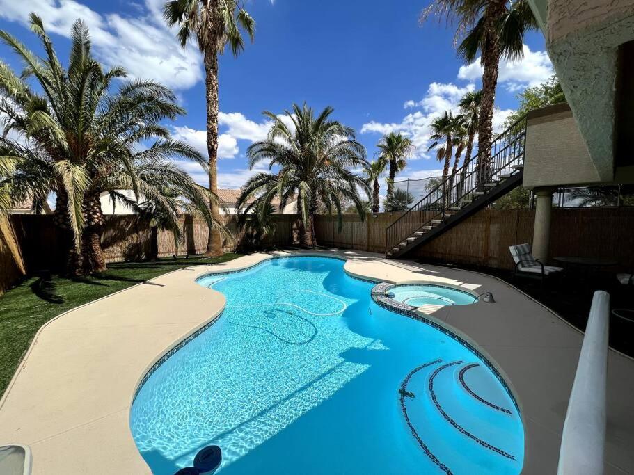 Caramelize Life With A Stay At 908 Carmel Shores Las Vegas Exterior foto